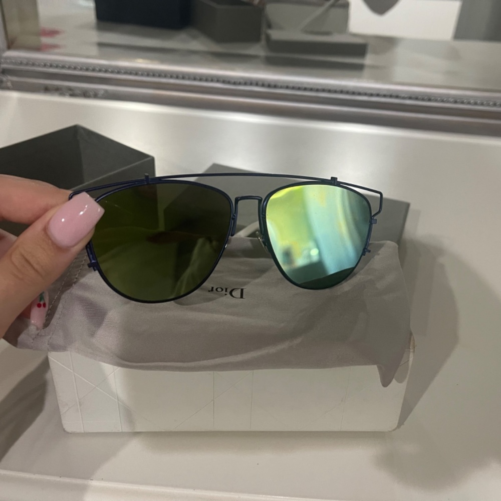 DIOR sunglasses - Picture 4 of 6